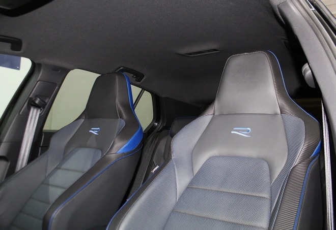 VW Golf 2.0 TSI R DSG 4Motion Performance Akrapovic / CH-Fahrzeug-image-8