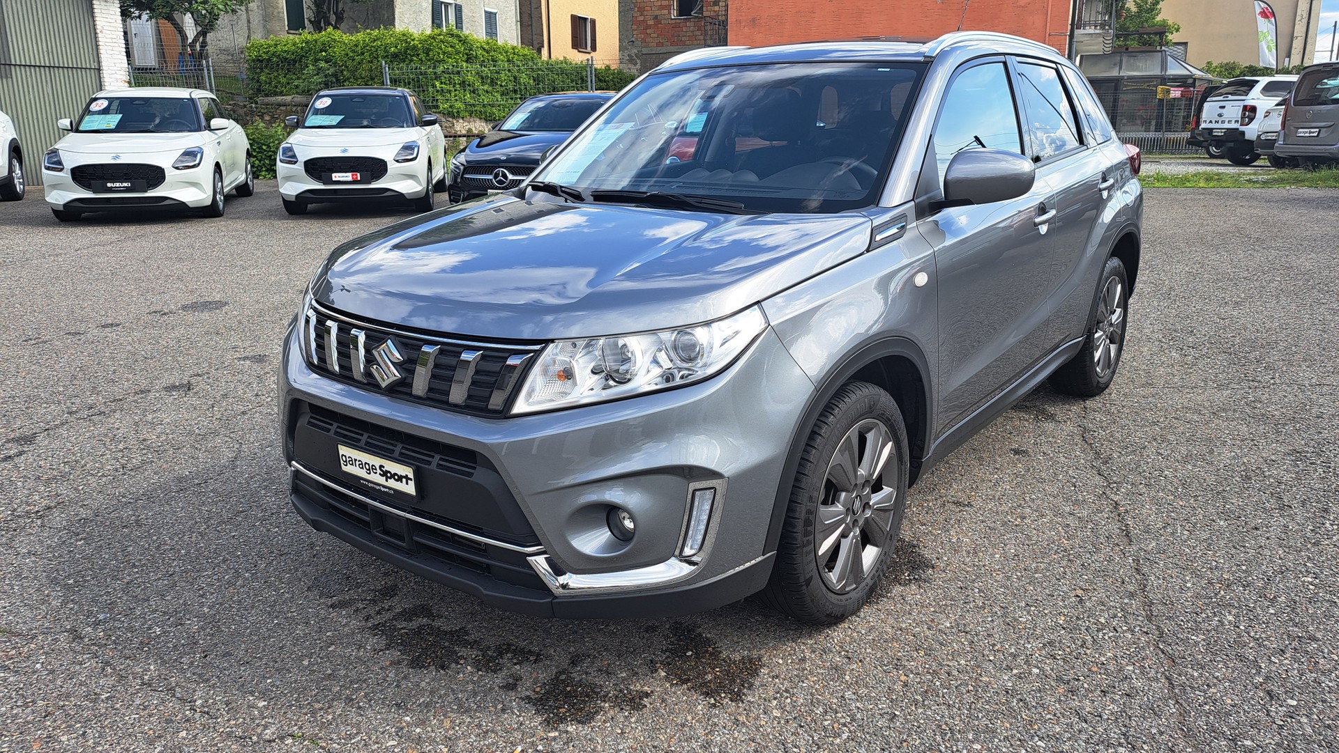 SUZUKI Vitara 1.4 Boosterjet Compact + Automatic-image-2