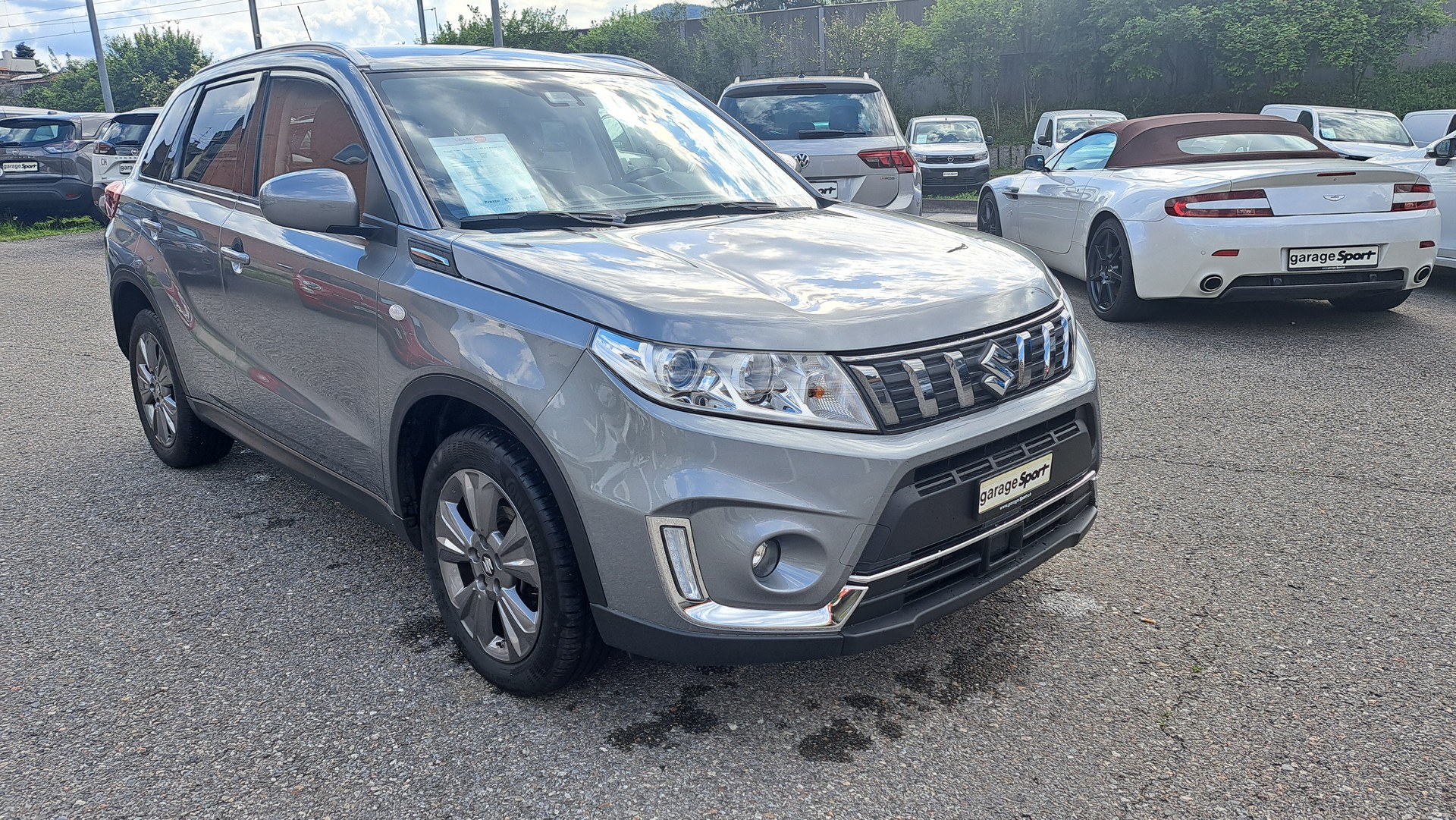 SUZUKI Vitara 1.4 Boosterjet Compact + Automatic-image-0