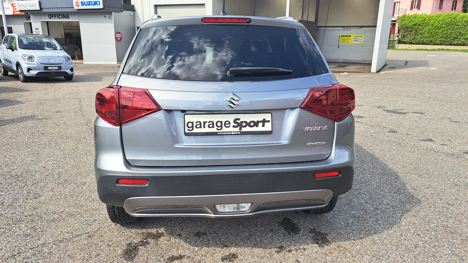 SUZUKI Vitara 1.4 Boosterjet Compact + Automatic-image-5