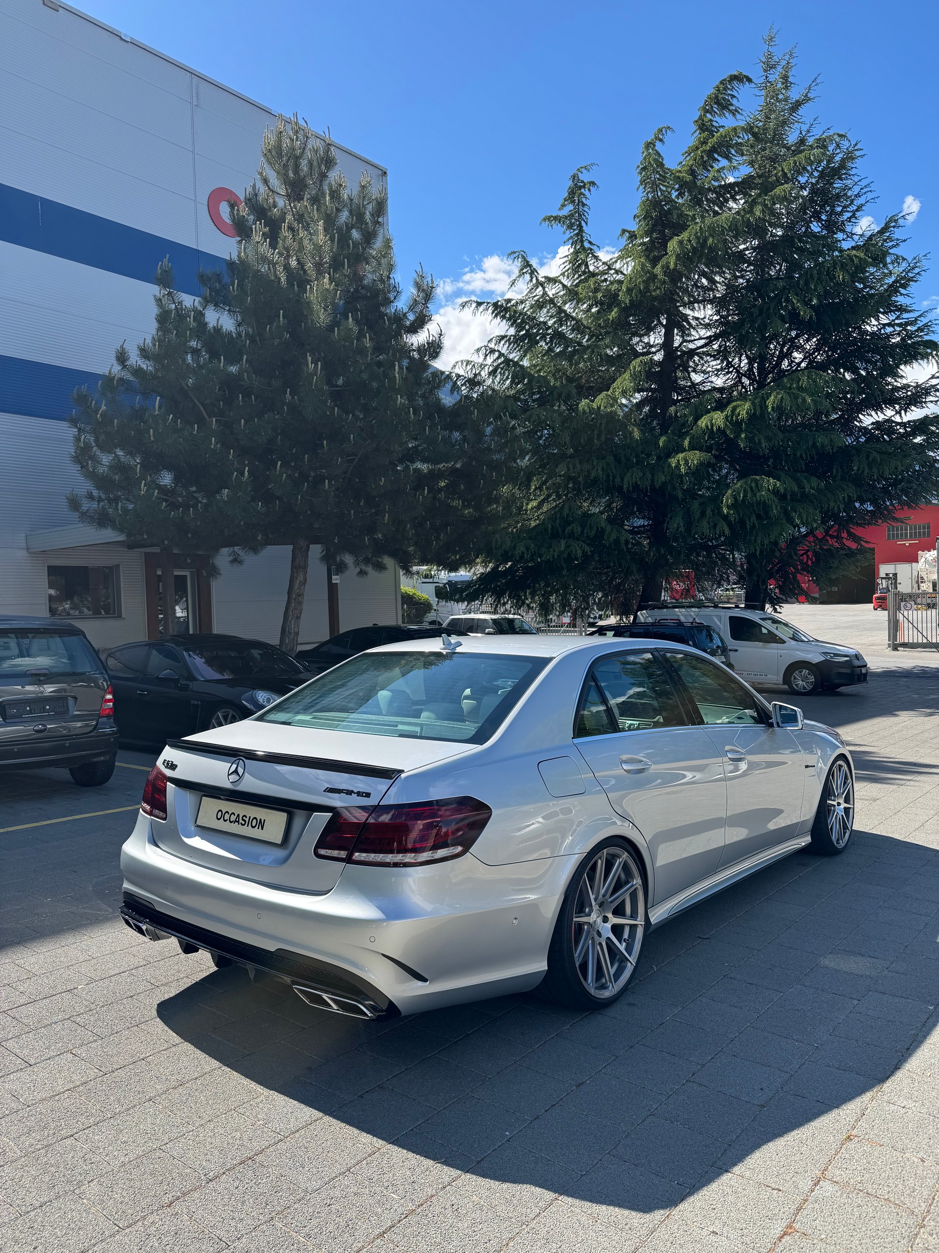 MERCEDES-BENZ E 63 AMG S 4Matic Speedshift-image-2