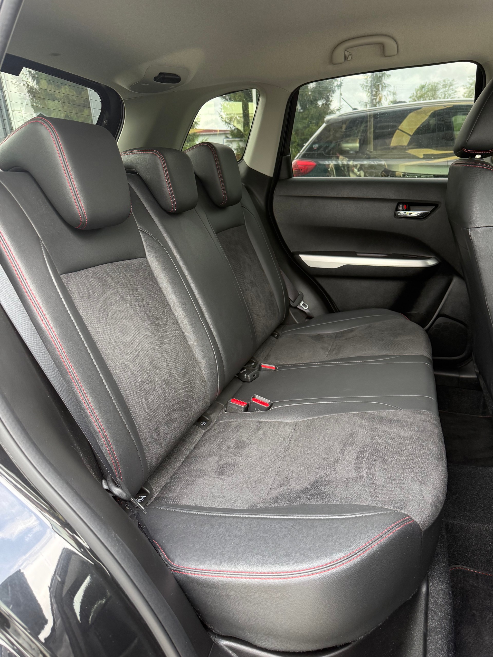 SUZUKI Vitara 1.4 Boosterjet Piz Sulai Top Automatic-image-8