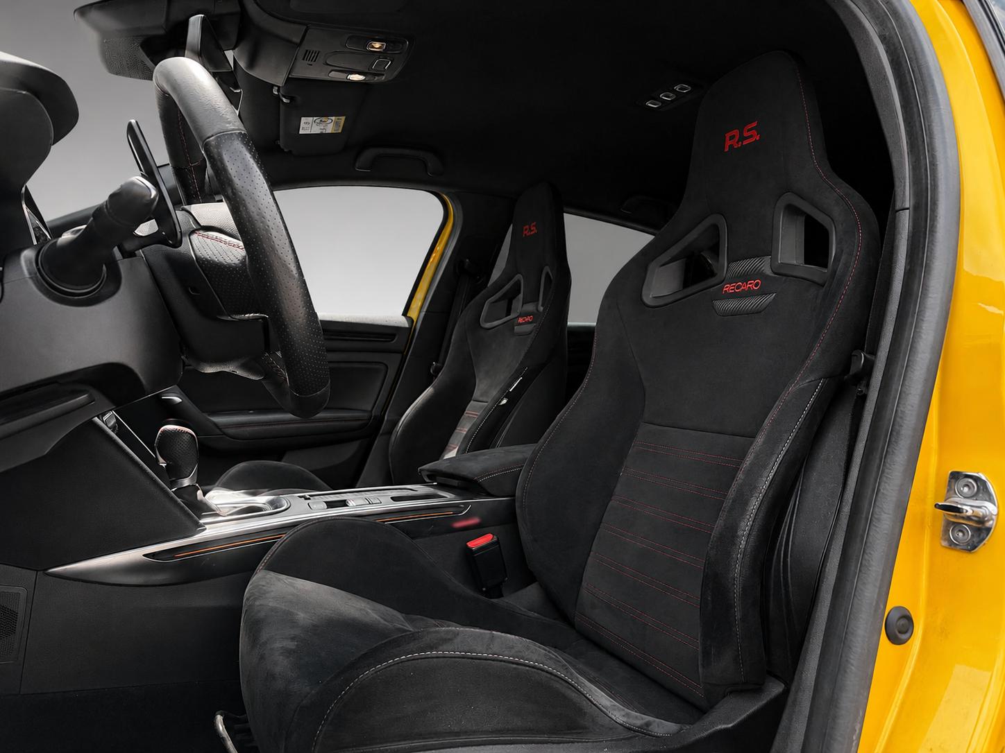RENAULT Mégane Trophy 300 EDC-image-5