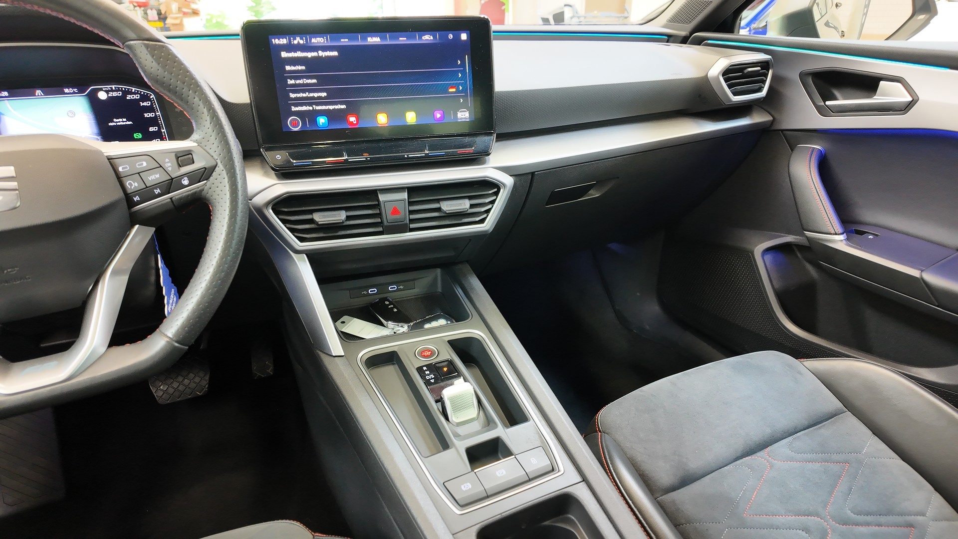 SEAT Leon ST 1.5 eTSI mHEV DSG Hola FR-image-11
