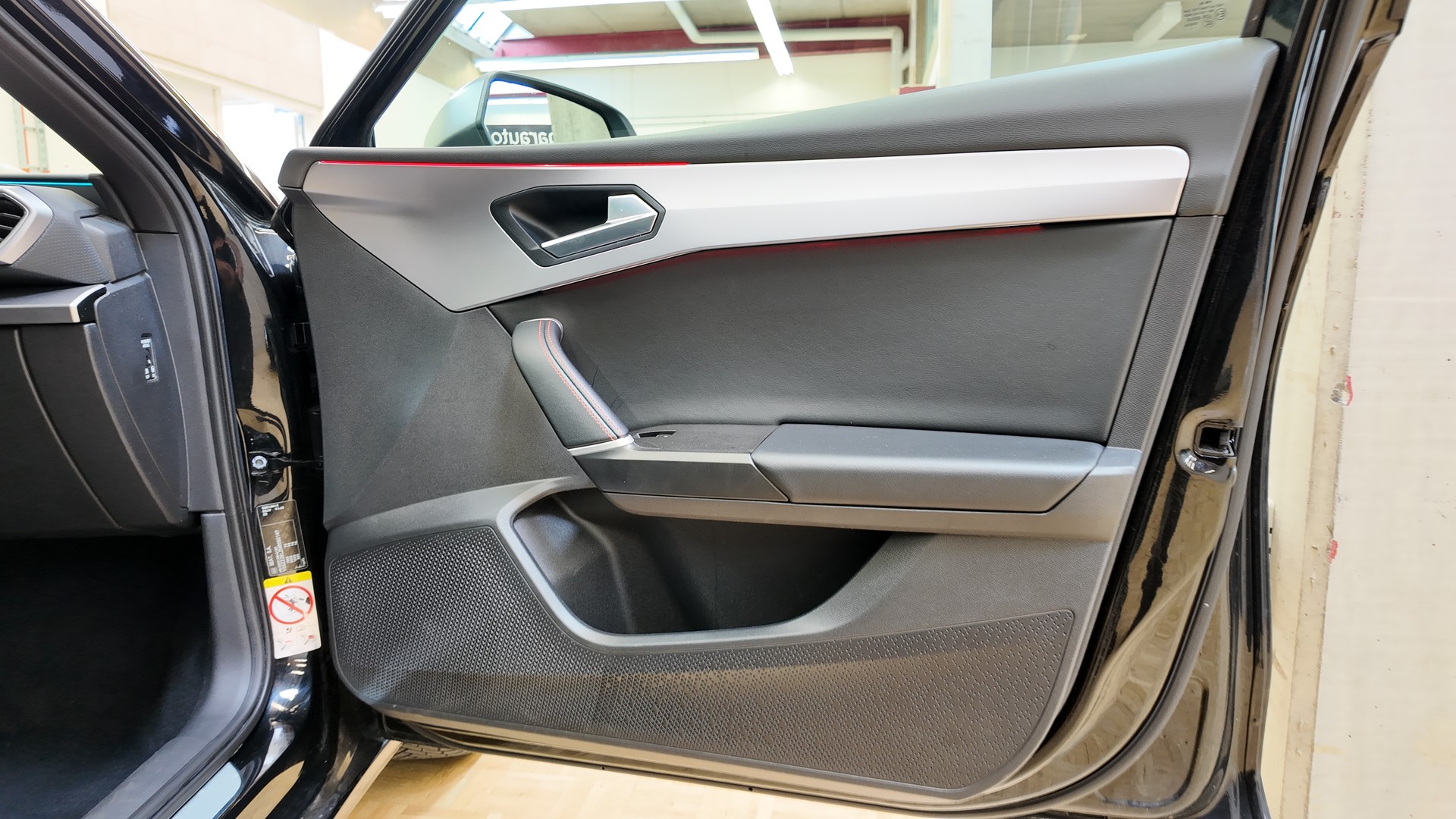 SEAT Leon ST 1.5 eTSI mHEV DSG Hola FR-image-16
