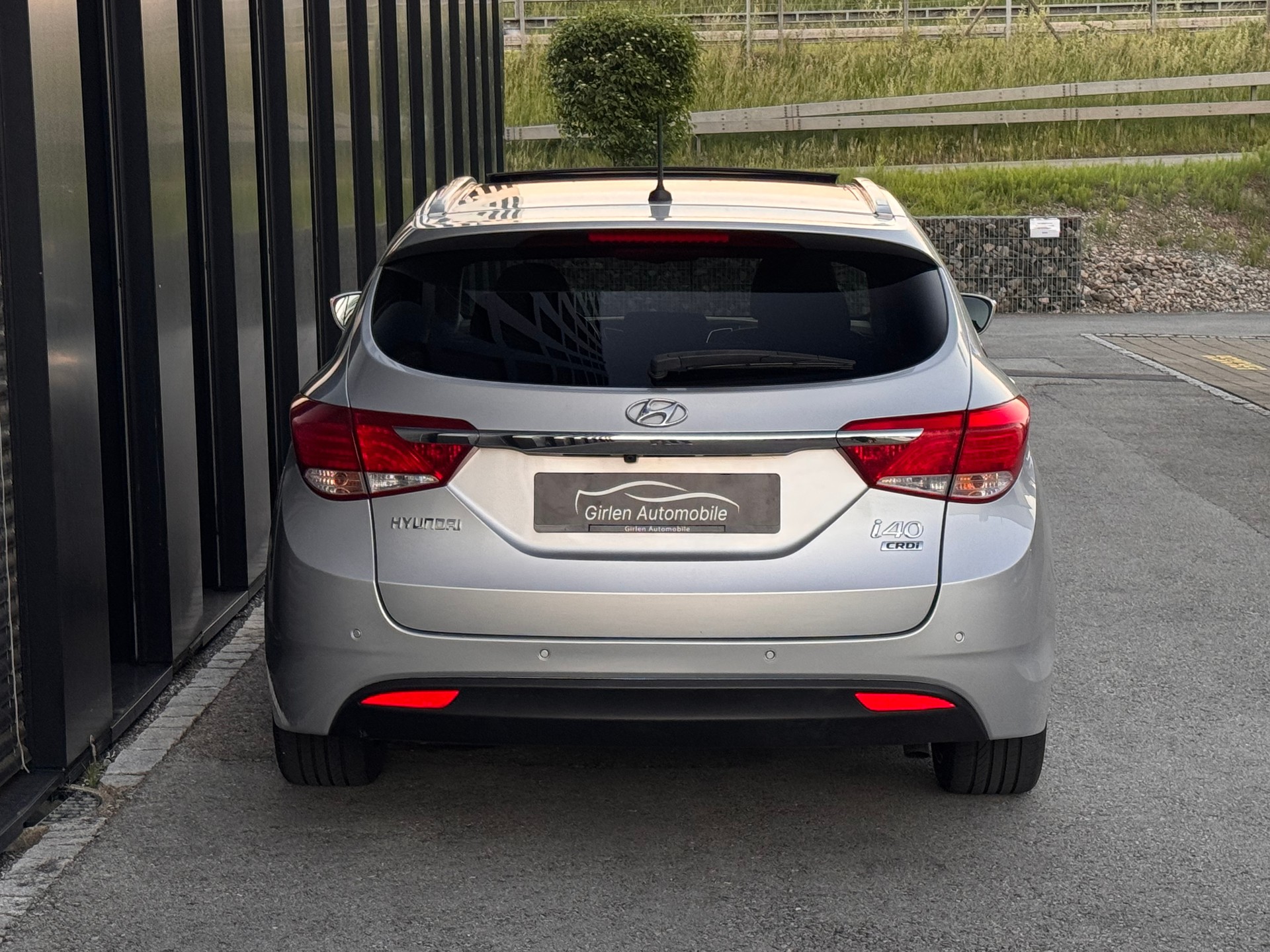 HYUNDAI i40 Wagon 1.7 CRDI Premium Automatic-image-11