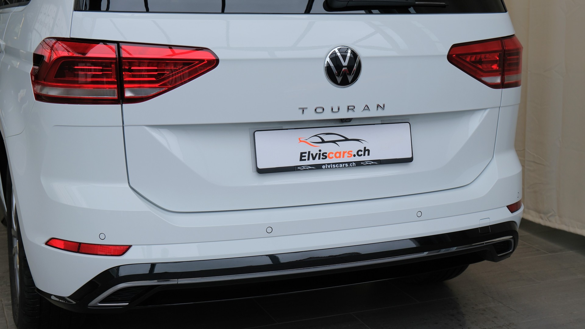 VW Touran 1.5 TSI EVO Comfortline United R Line DSG-image-10