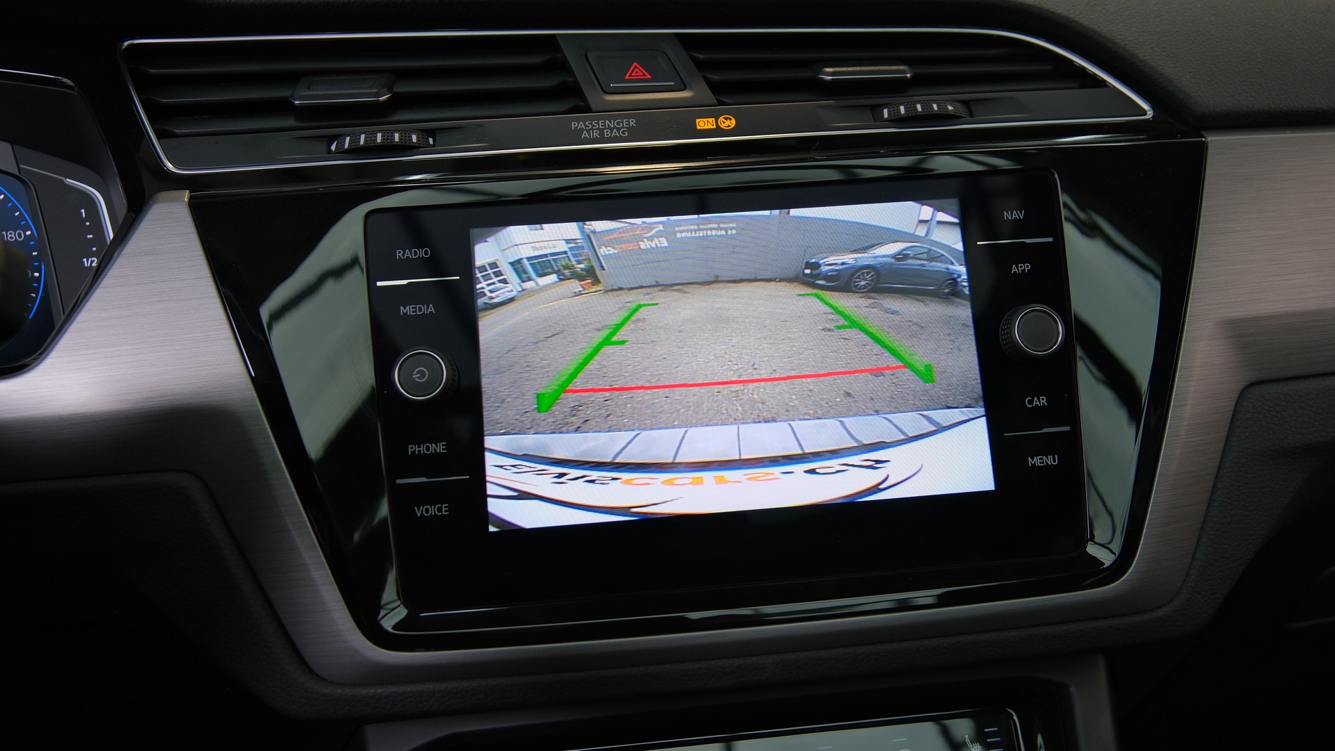VW Touran 1.5 TSI EVO Comfortline United R Line DSG-image-17