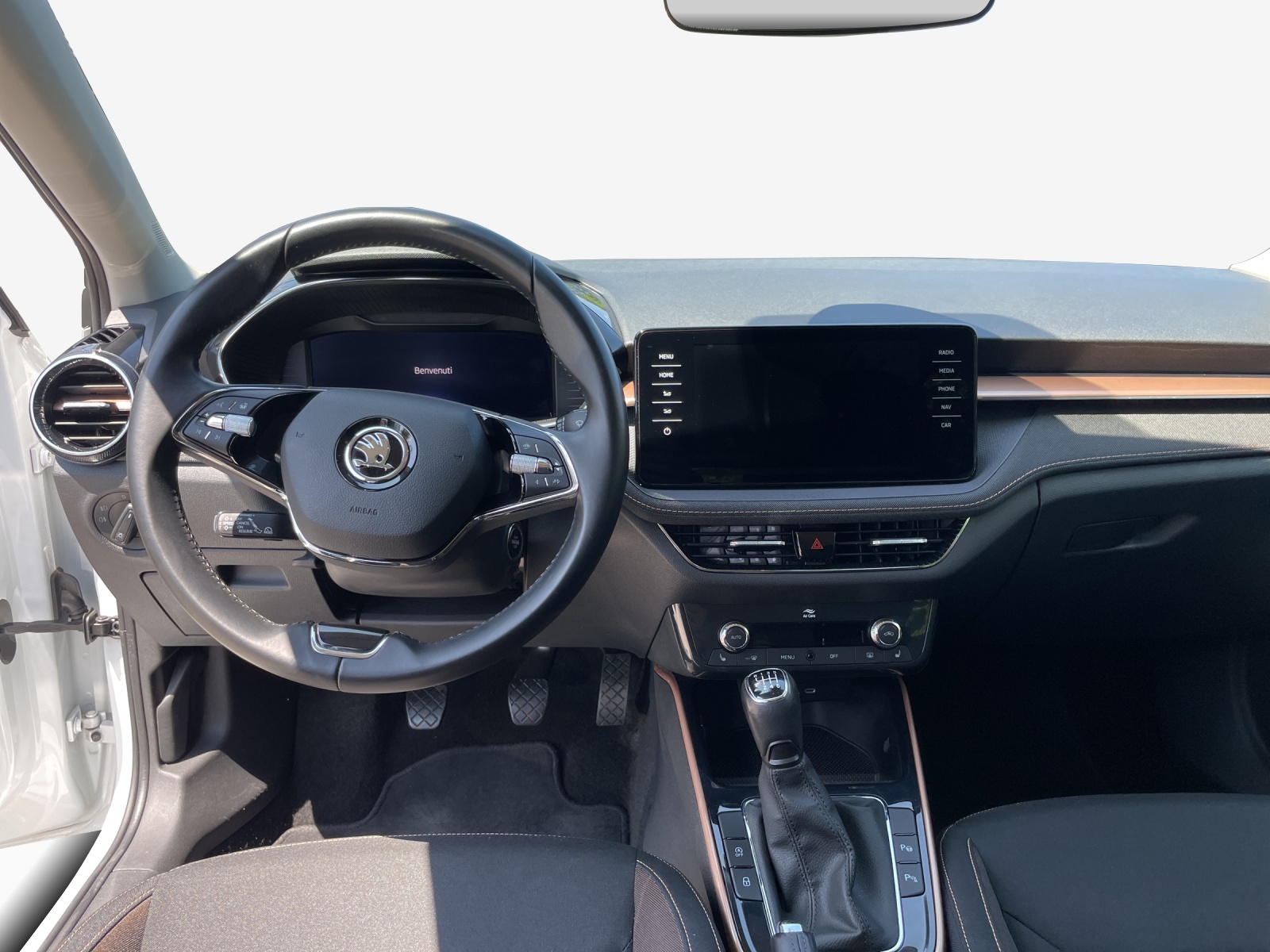 SKODA Fabia 1.0 TSI Style-image-8