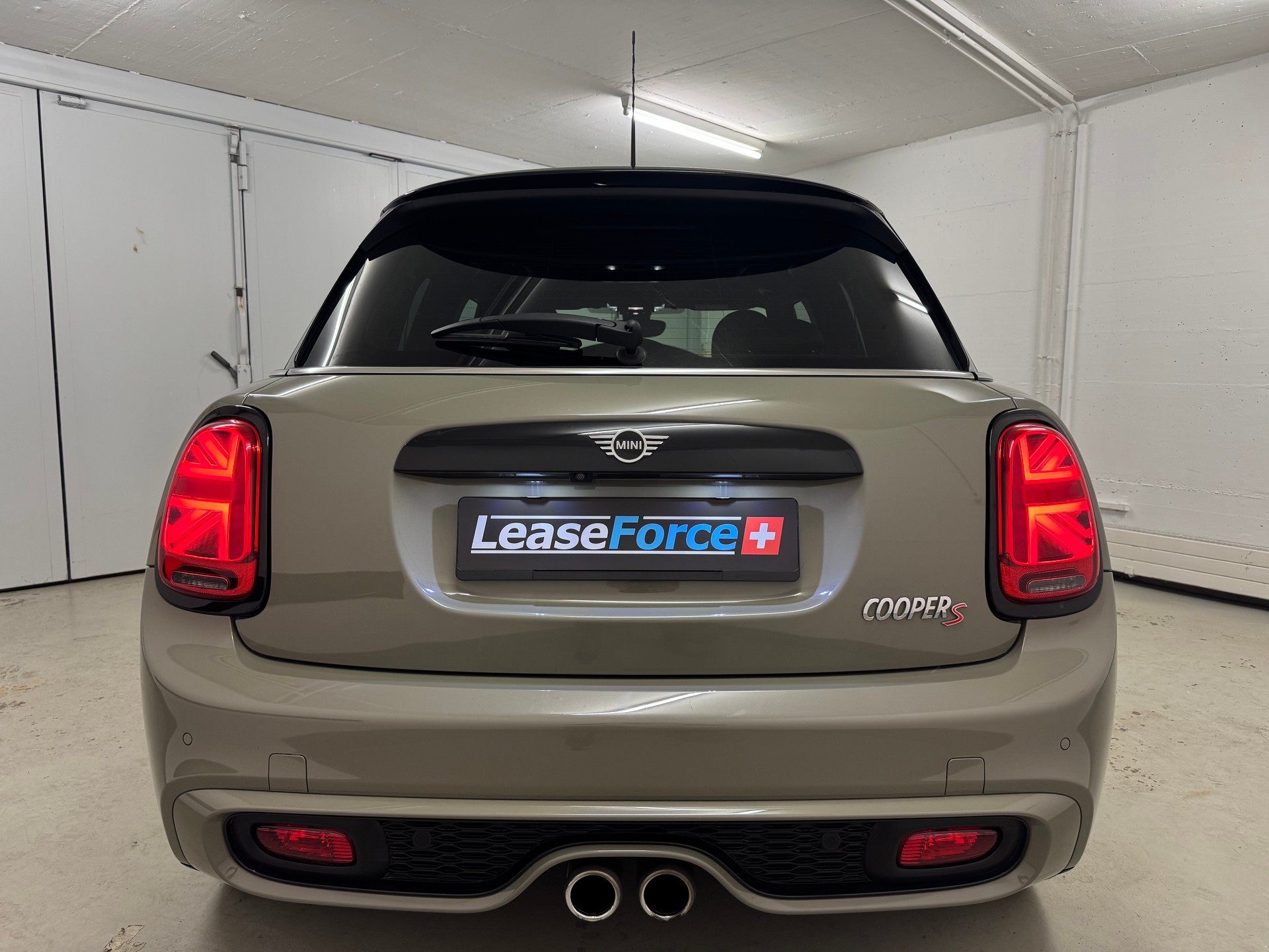 MINI Cooper S Steptronic DKG-image-3