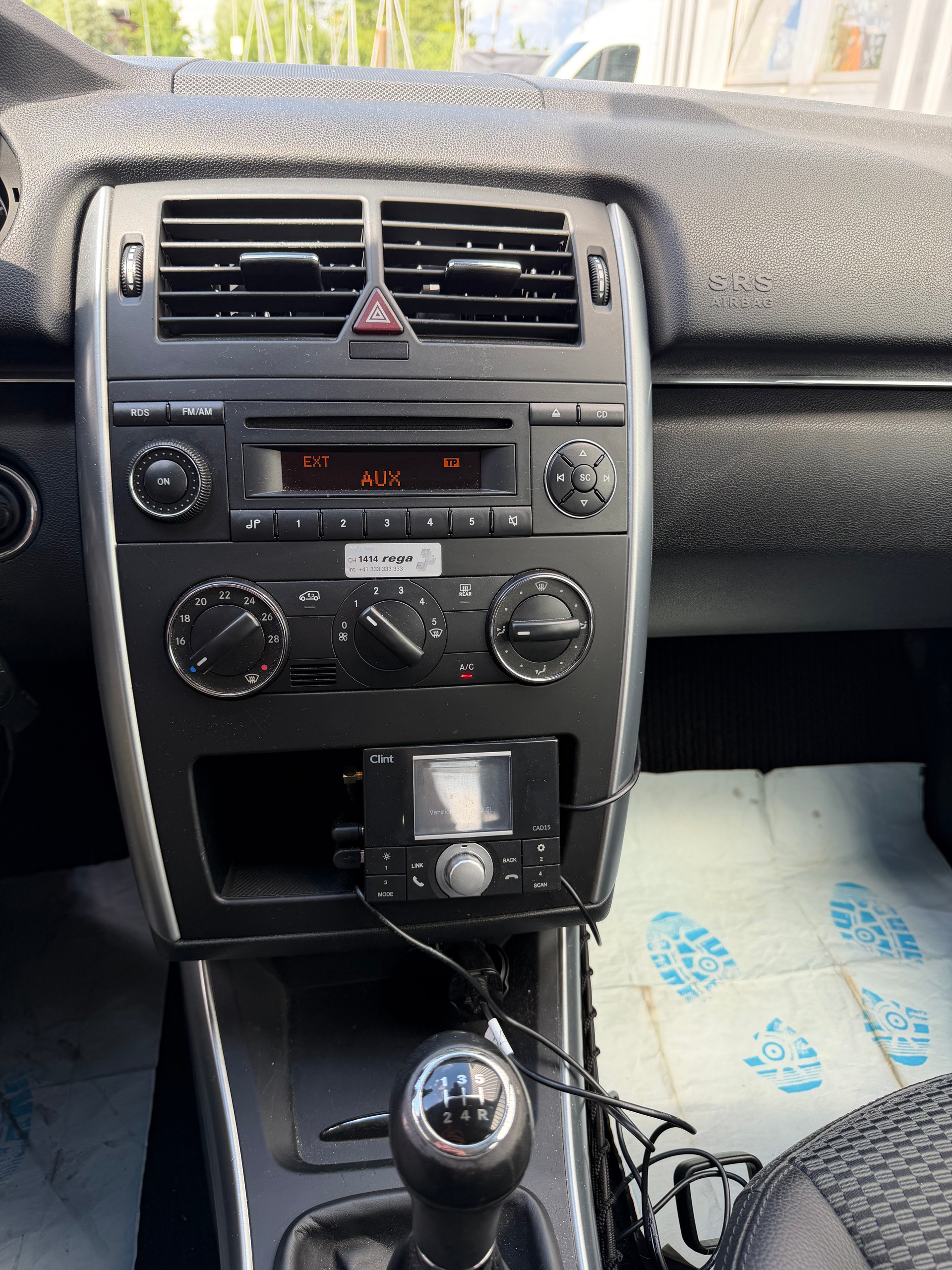MERCEDES-BENZ B 200-image-13