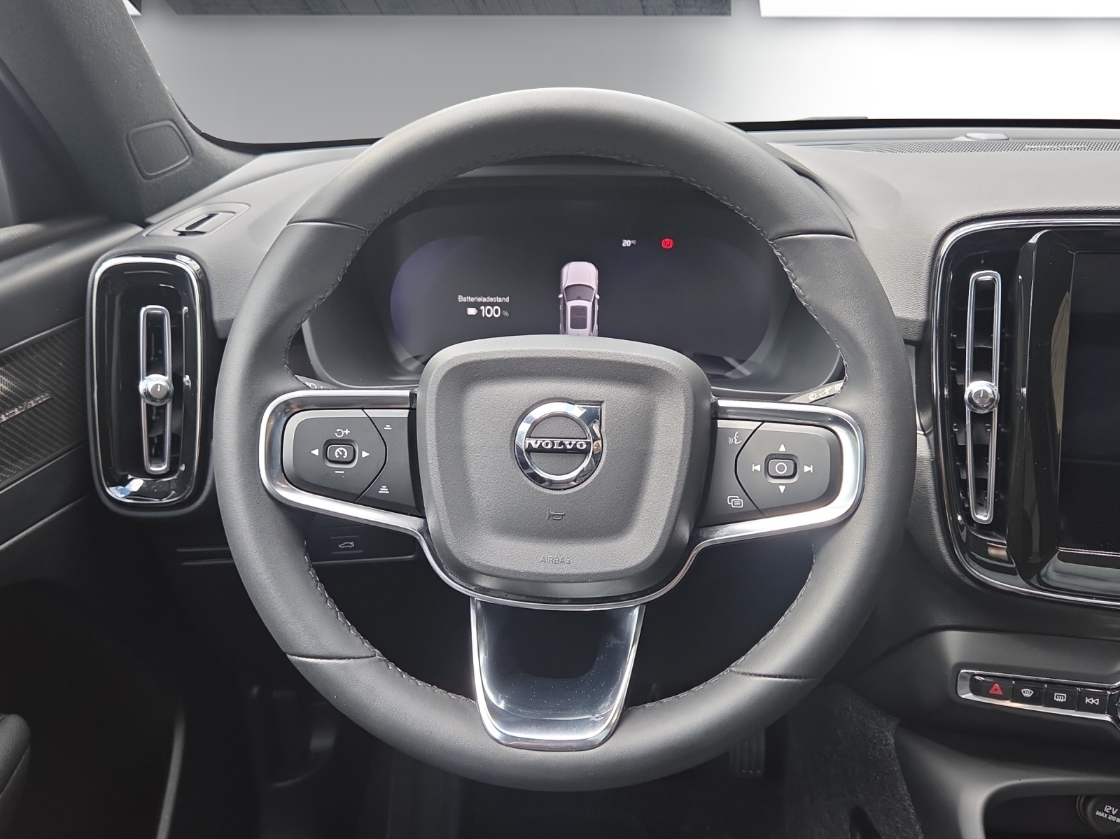 VOLVO XC40 Recharge P8 Twin AWD Pure Electric Ultimate-image-11