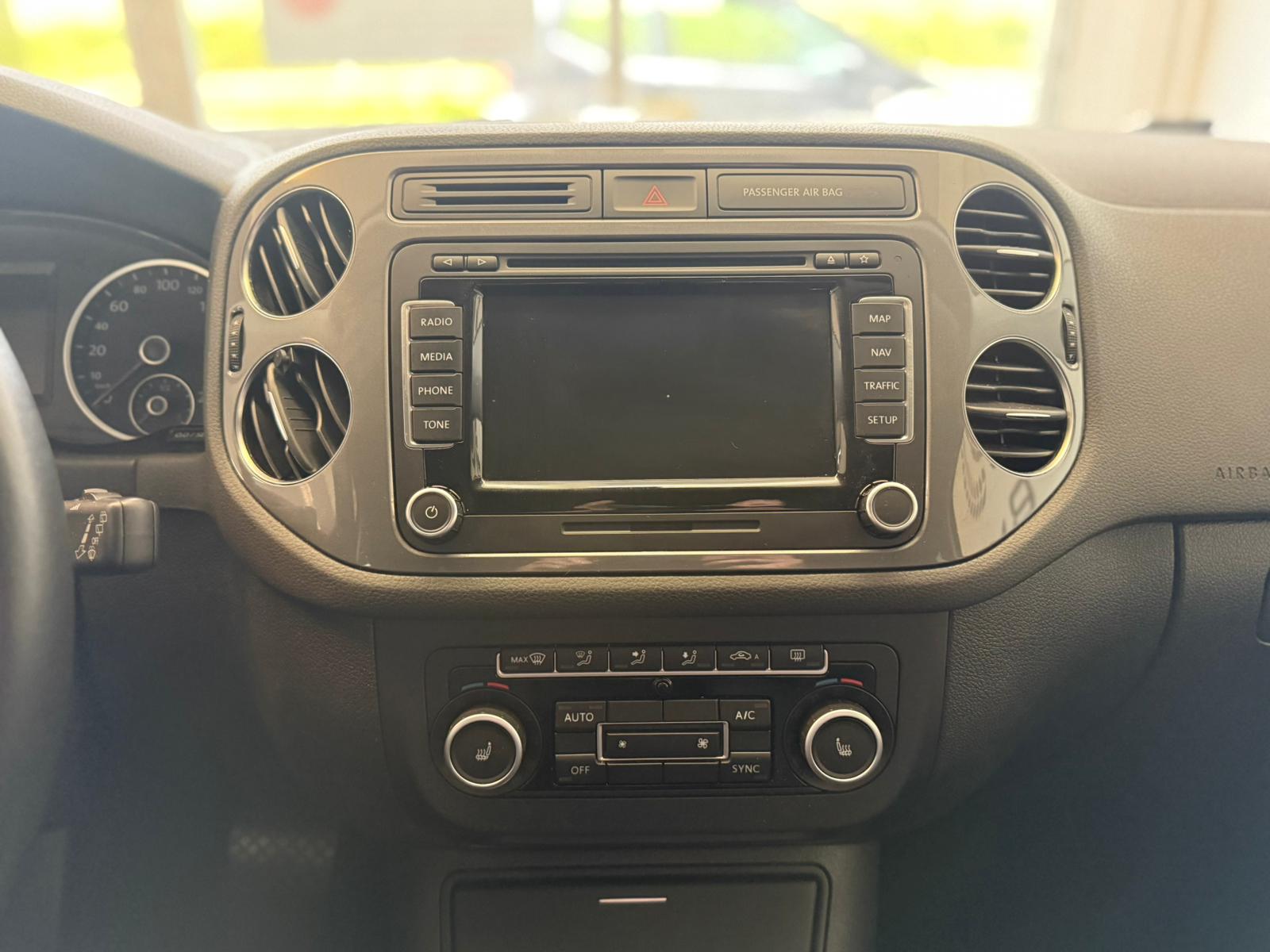 VW Tiguan 2.0 TSI Sport&Style 4Motion DSG-image-12