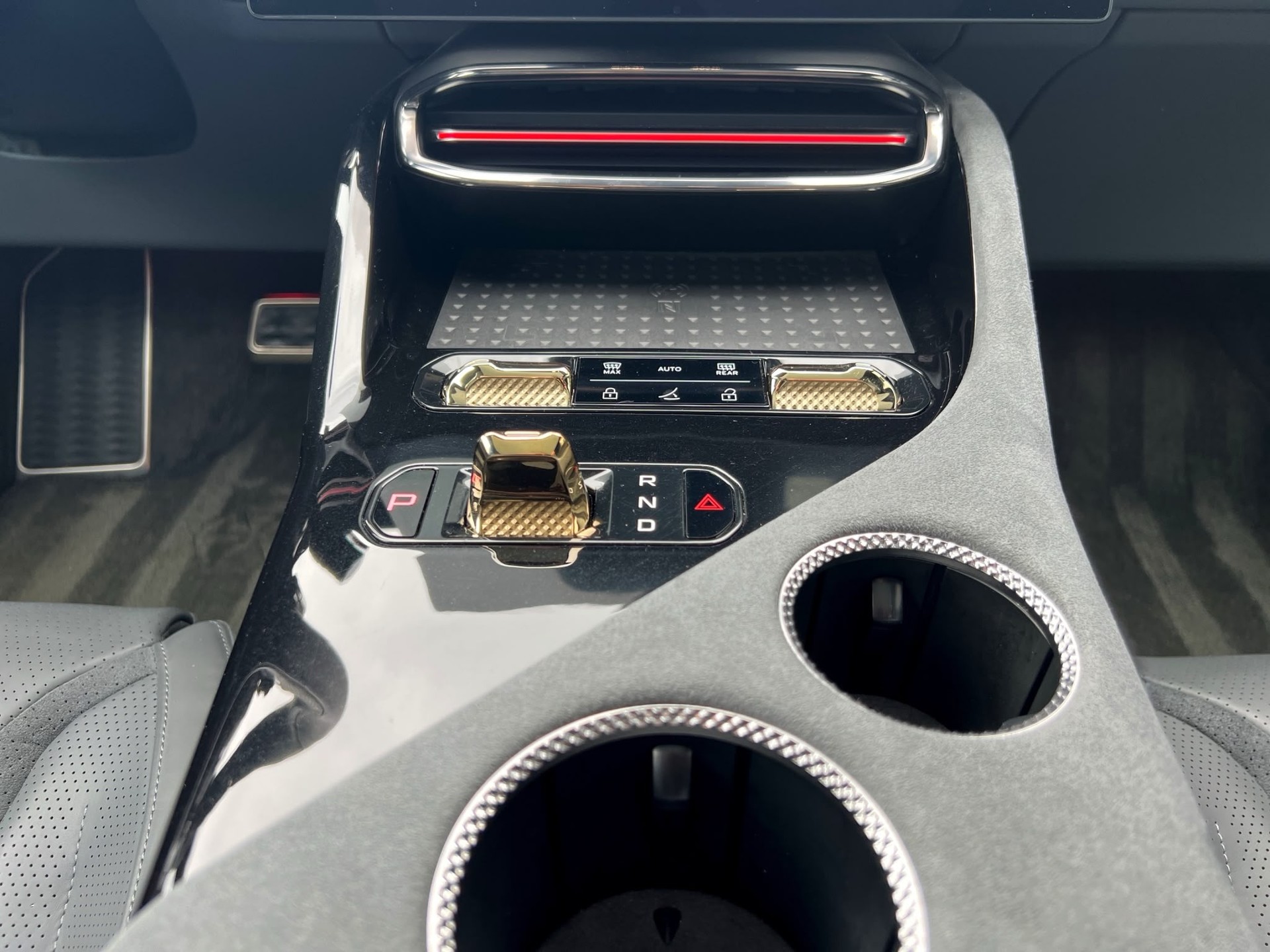 LOTUS Eletre 112kWh R-image-17