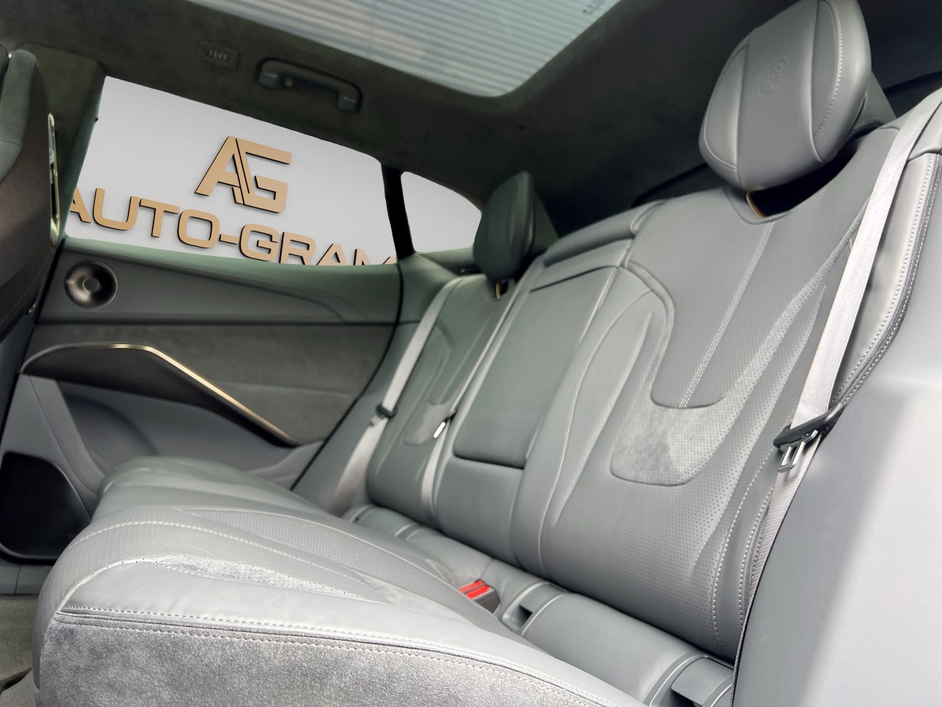 LOTUS Eletre 112kWh R-image-11
