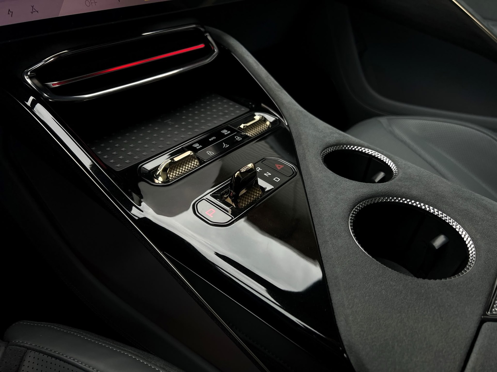 LOTUS Eletre 112kWh R-image-28