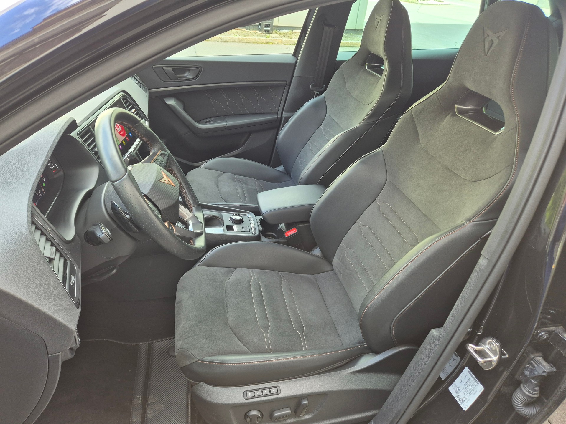 CUPRA Ateca 2.0TSI VZ 4Drive DSG-image-7