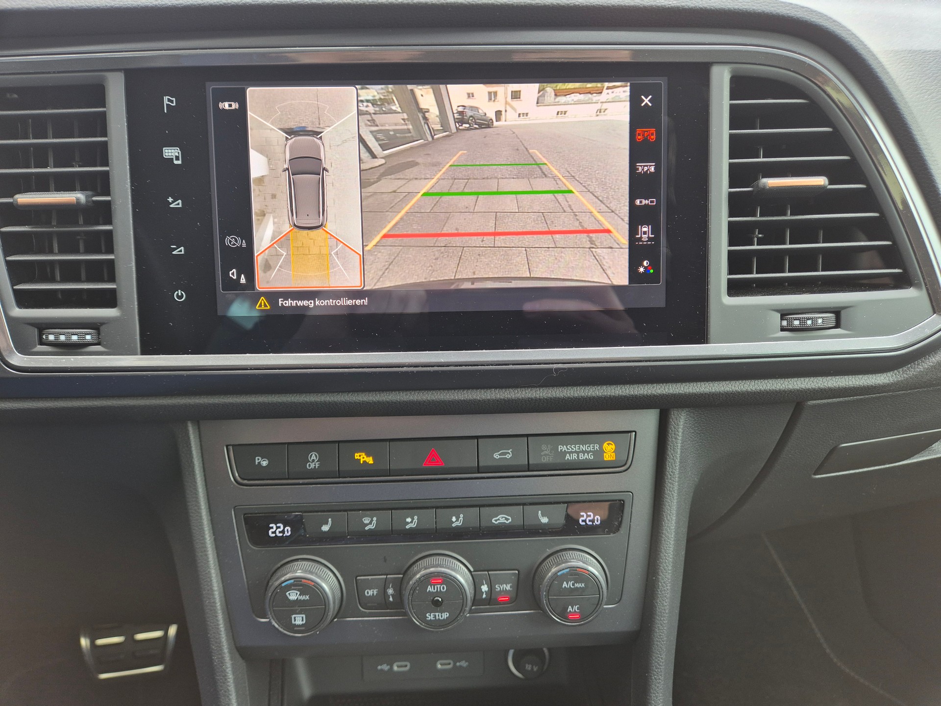 CUPRA Ateca 2.0TSI VZ 4Drive DSG-image-13
