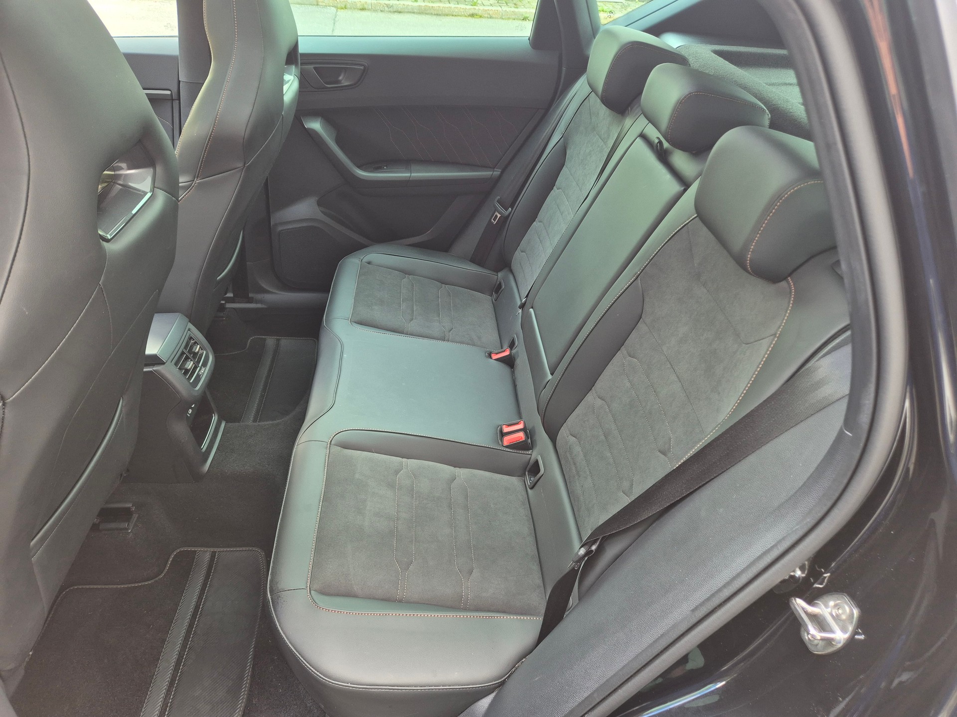 CUPRA Ateca 2.0TSI VZ 4Drive DSG-image-8