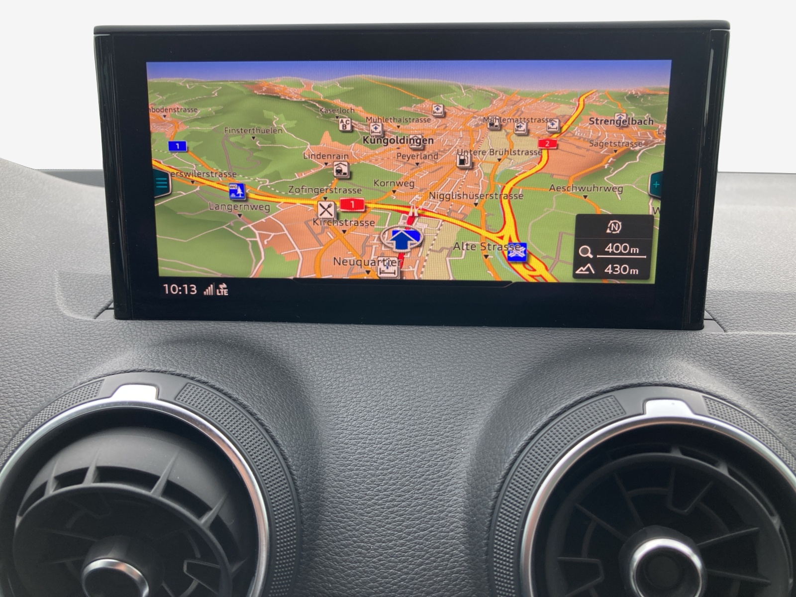 AUDI Q2 35 TFSI S-tronic-image-13