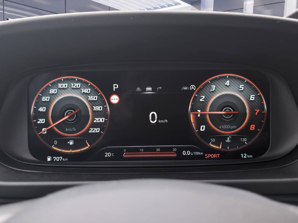 HYUNDAI i20 1.0 T-GDi Amplia-image-13