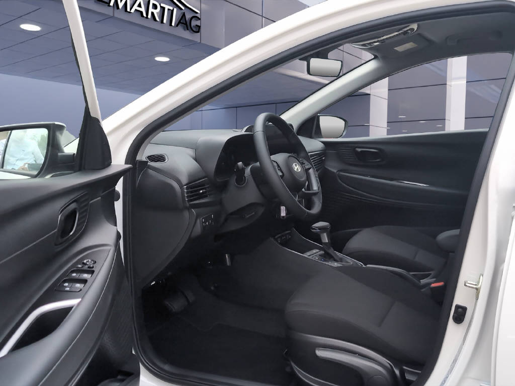HYUNDAI i20 1.0 T-GDi Amplia-image-9