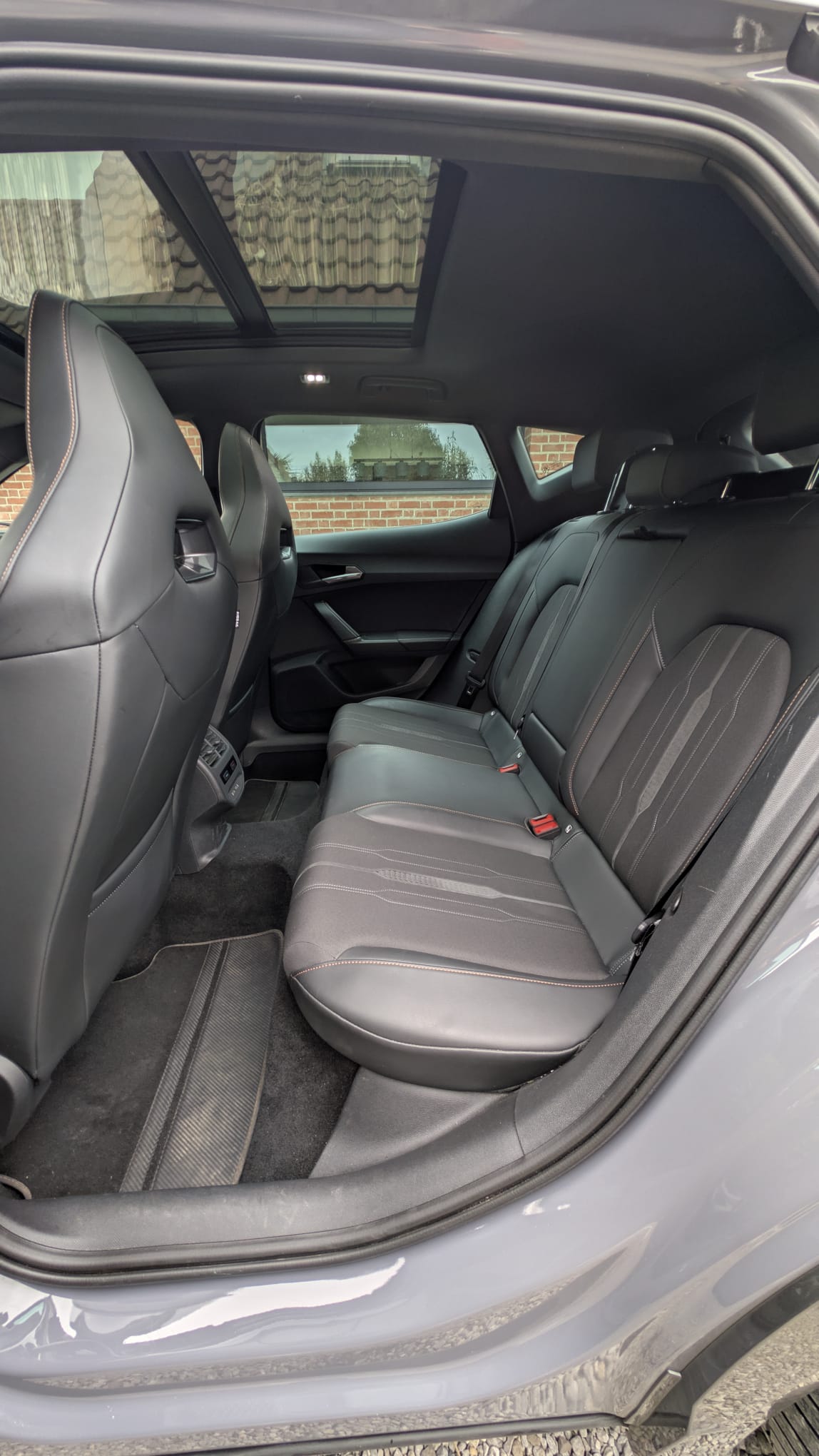 CUPRA 2.0 TSI VZ 4Drive DSG-image-4