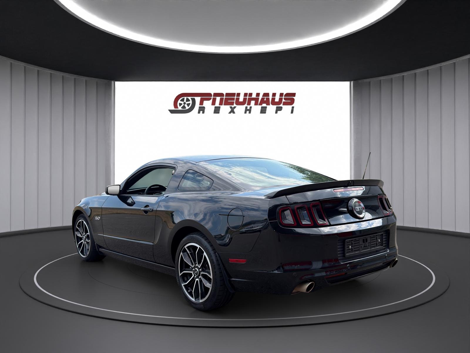 FORD Mustang 5.0 V8-image-3