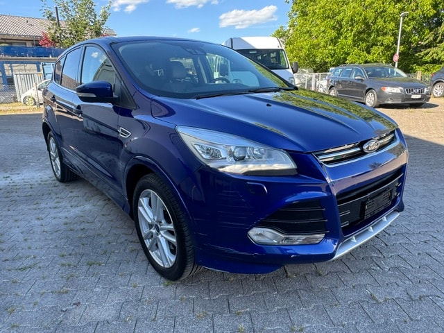 FORD Kuga 2.0 TDCi Titanium 4WD PowerShift-image-2
