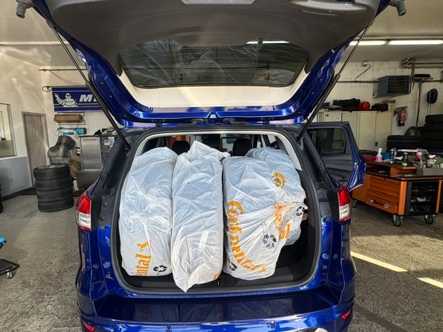FORD Kuga 2.0 TDCi Titanium 4WD PowerShift-image-12