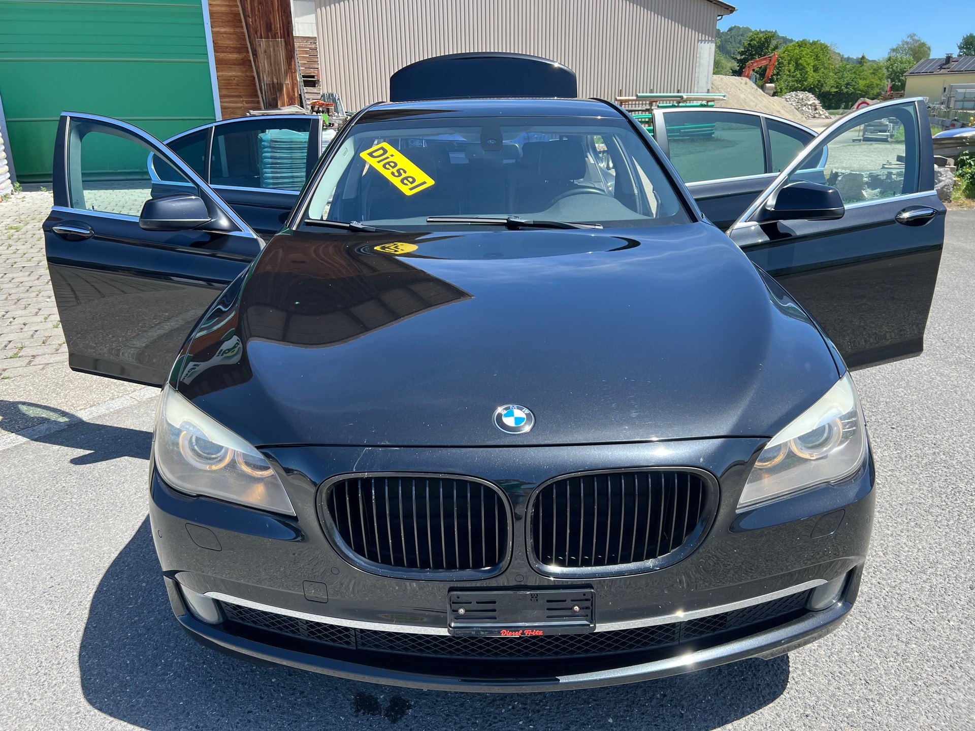 BMW 730d-image-6