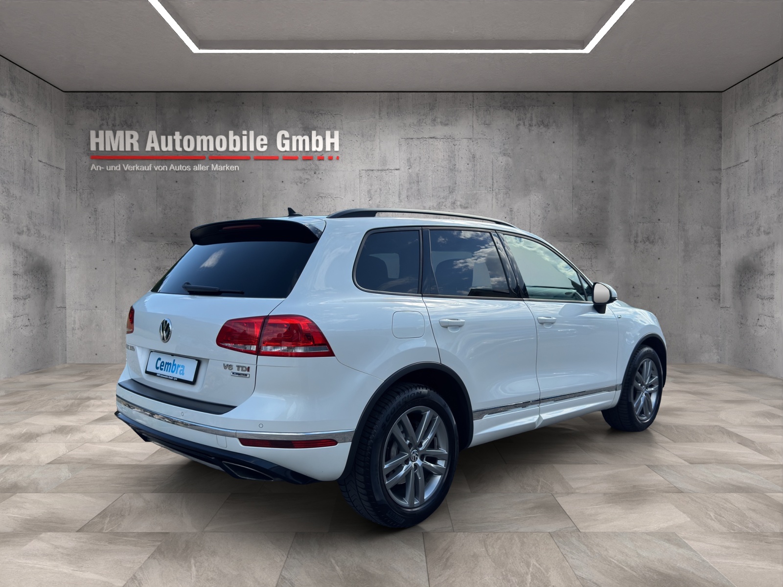 VW Touareg 3.0 TDI BlueMotion Technology Tiptronic-image-3