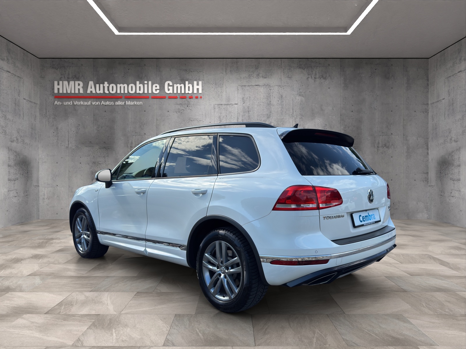 VW Touareg 3.0 TDI BlueMotion Technology Tiptronic-image-1