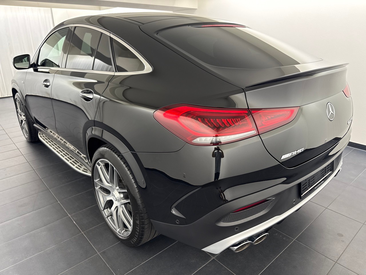 MERCEDES-BENZ GLE Coupé 53 AMG Premium+ ''CH-Auslieferung''-image-1
