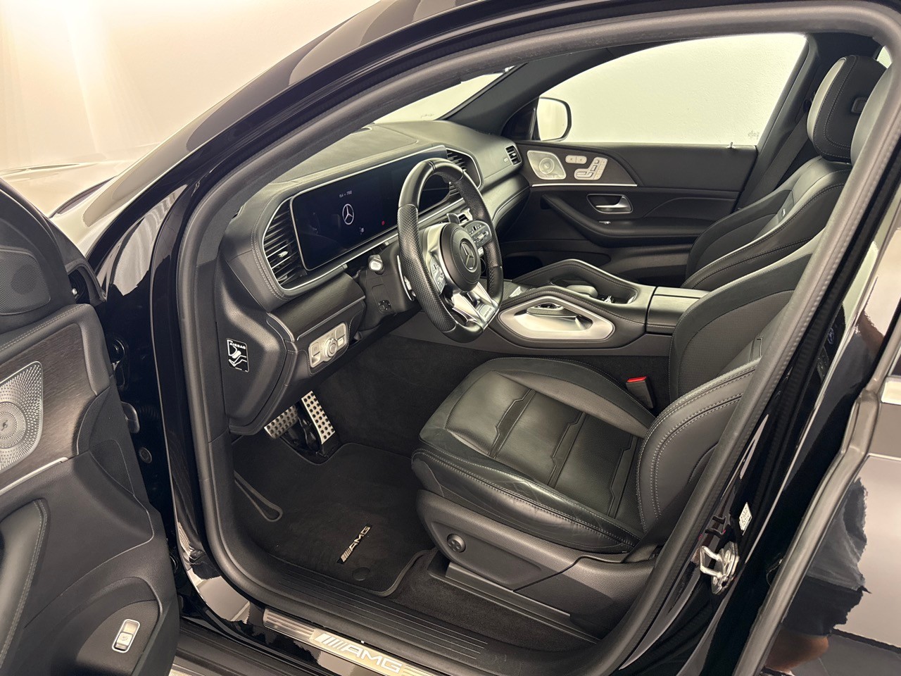 MERCEDES-BENZ GLE Coupé 53 AMG Premium+ ''CH-Auslieferung''-image-4