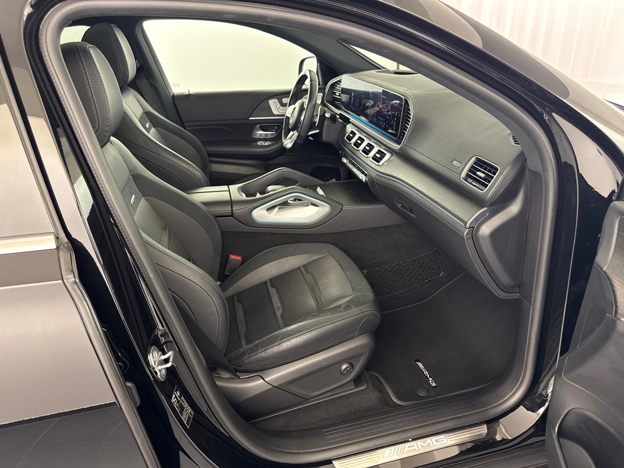 MERCEDES-BENZ GLE Coupé 53 AMG Premium+ ''CH-Auslieferung''-image-8
