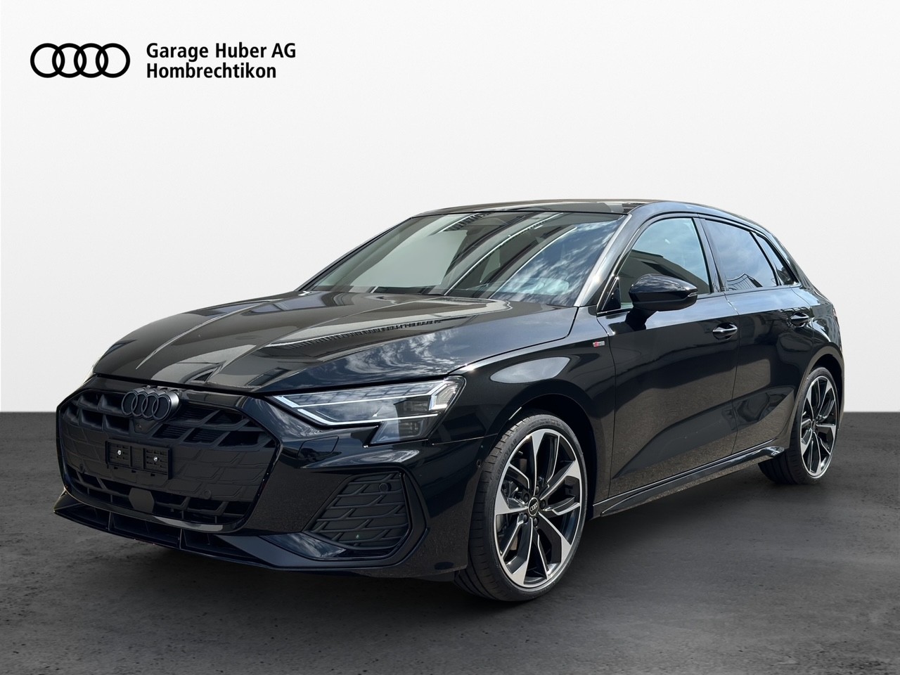 AUDI A3 Sportback TFSI 150 kW quattro S line S tronic-image-0