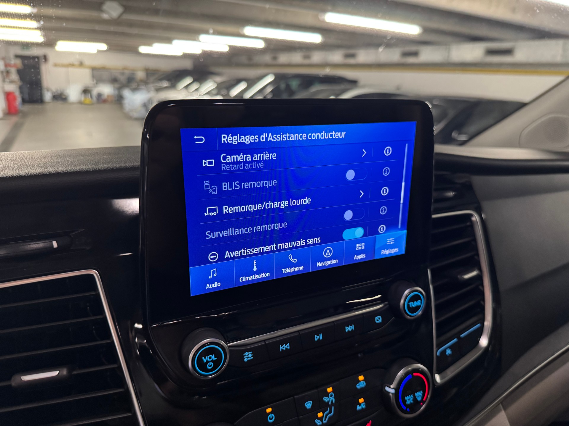 FORD Tourneo Custom 320 L2H1 Titanium X A-image-10