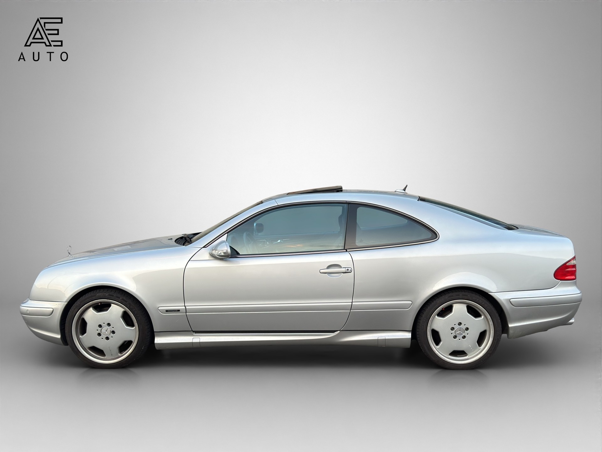 MERCEDES-BENZ CLK 55 AMG Avantgarde-image-3