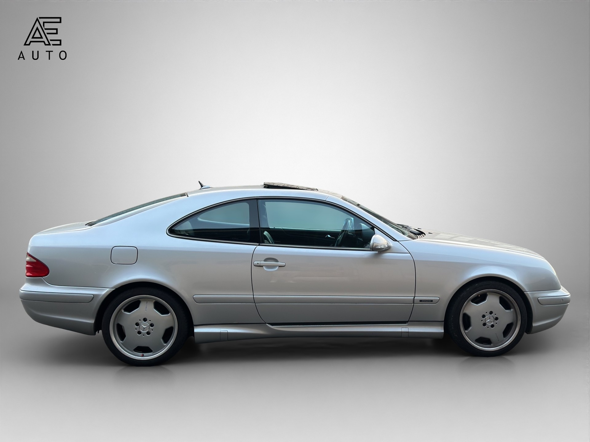 MERCEDES-BENZ CLK 55 AMG Avantgarde-image-7