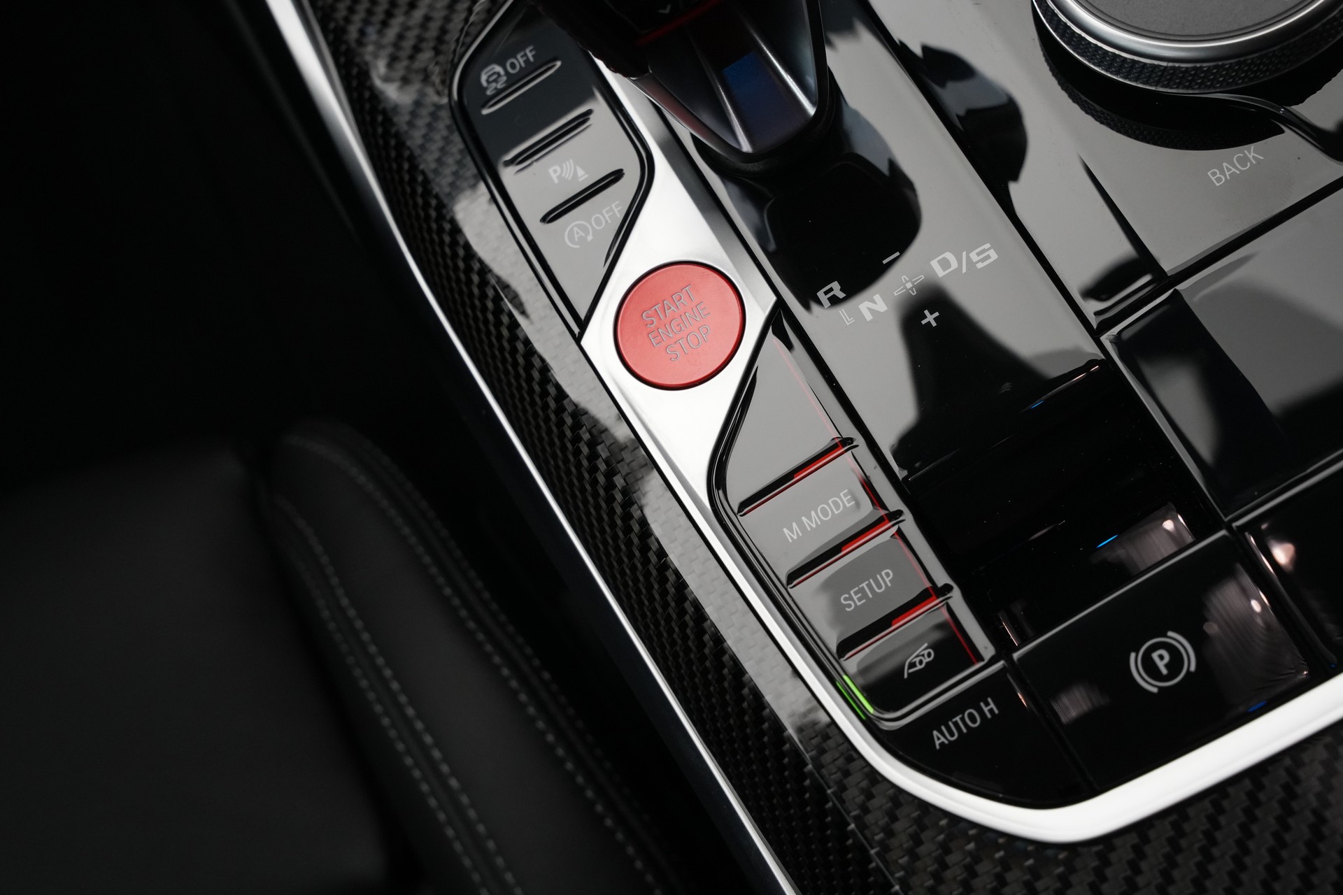 BMW M2 Steptronic *Carbondach* *Sportsitze*-image-32