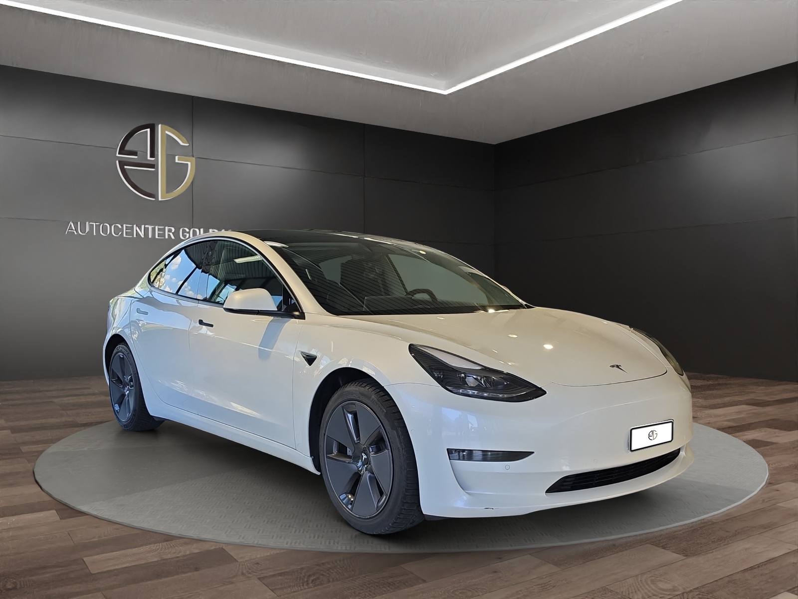TESLA Model 3 Long Range Dual Motor AWD-image-5