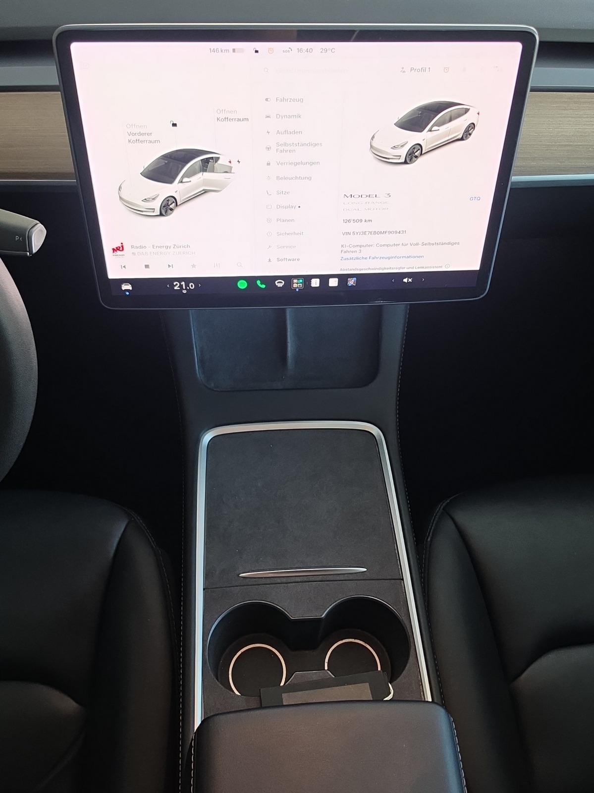 TESLA Model 3 Long Range Dual Motor AWD-image-8