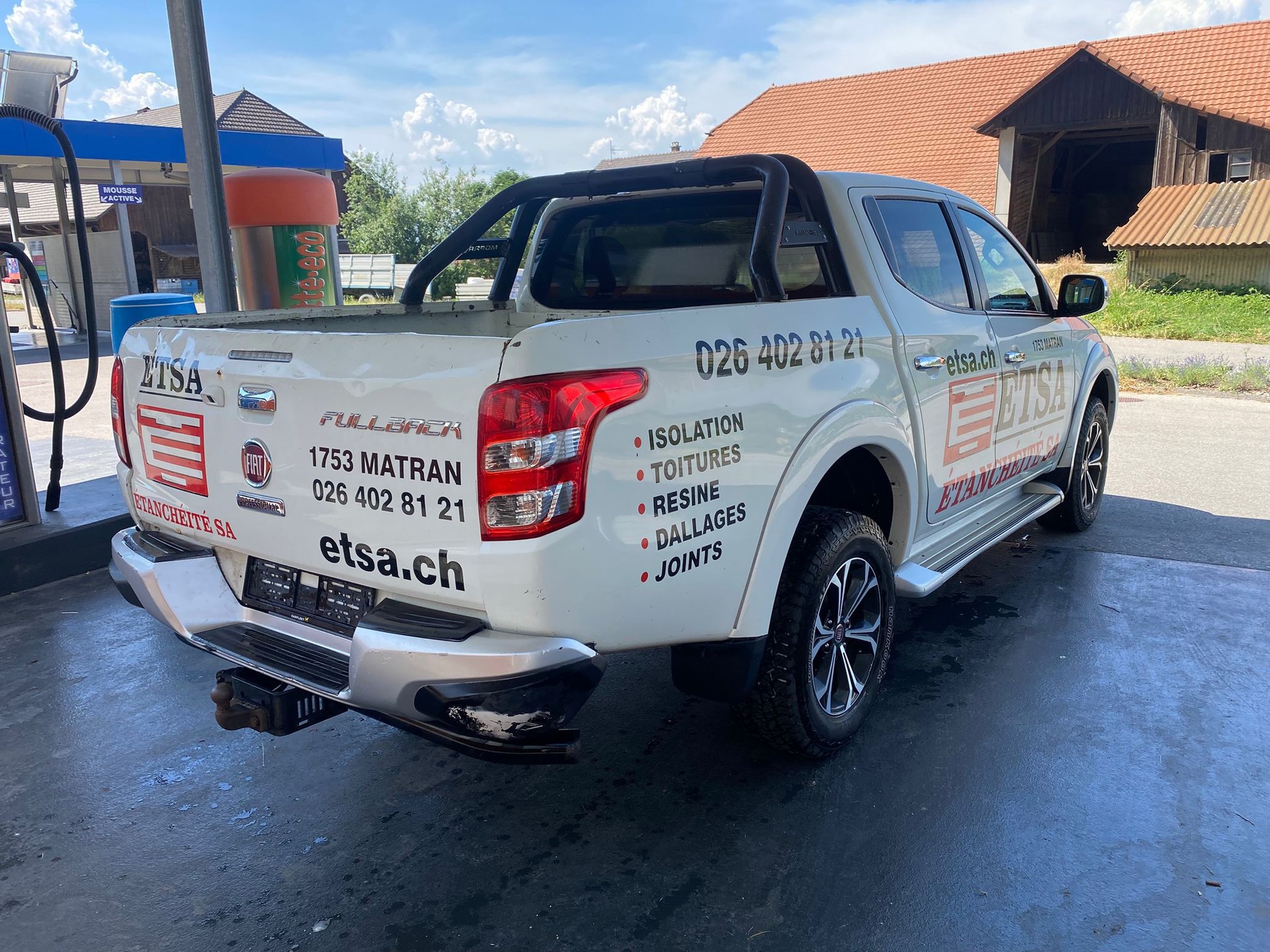FIAT Fullback LX 2.4 MJ DC Swiss 4WD A-image-3
