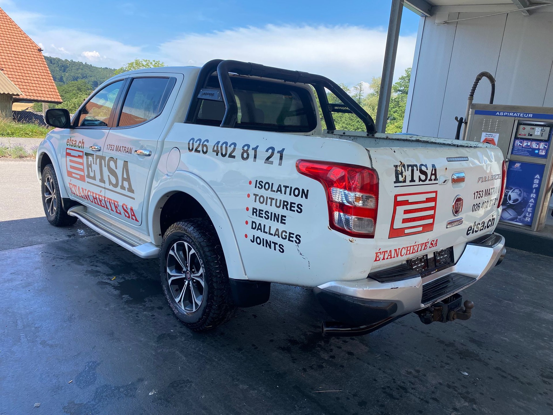 FIAT Fullback LX 2.4 MJ DC Swiss 4WD A-image-7
