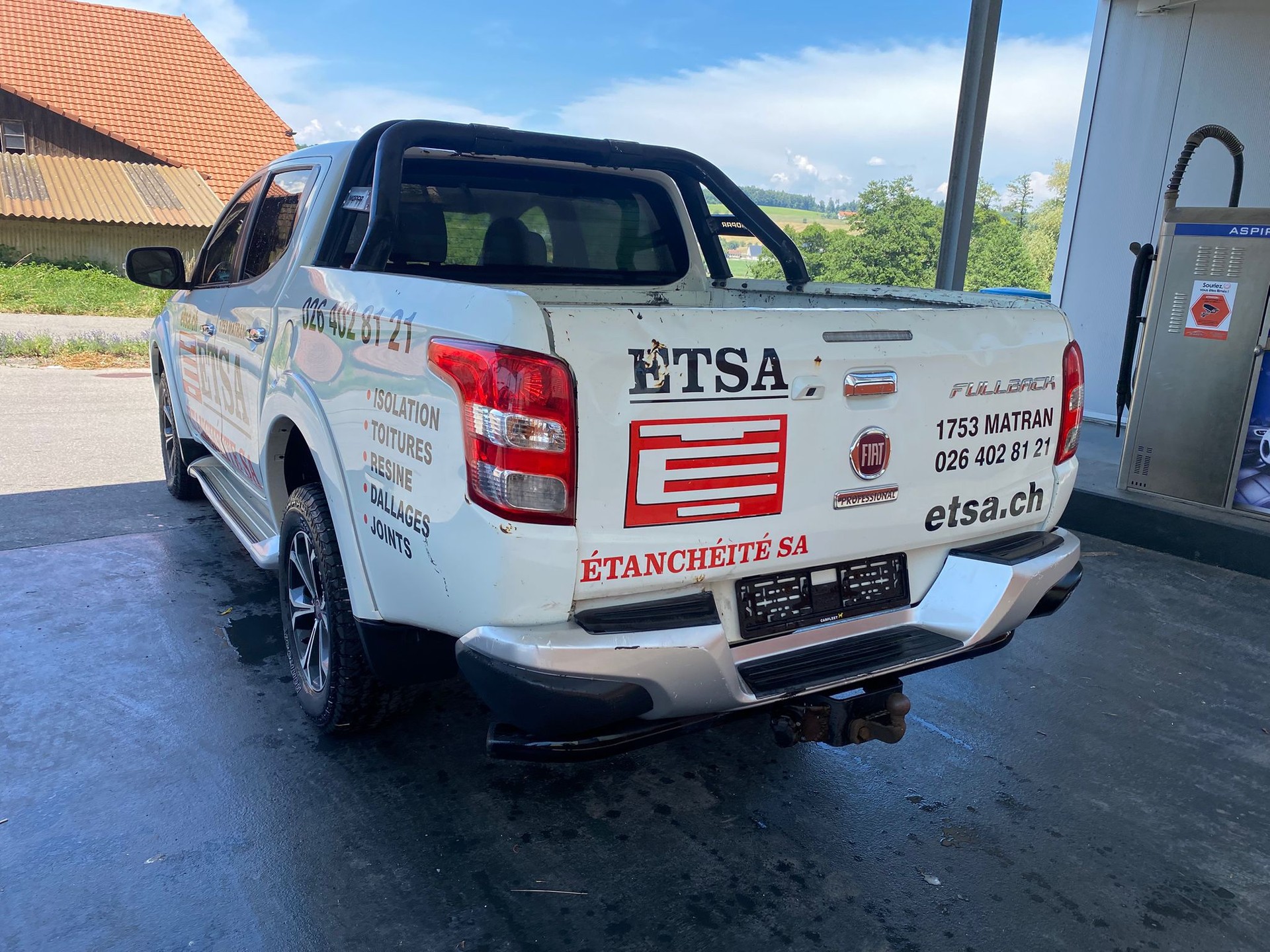 FIAT Fullback LX 2.4 MJ DC Swiss 4WD A-image-4