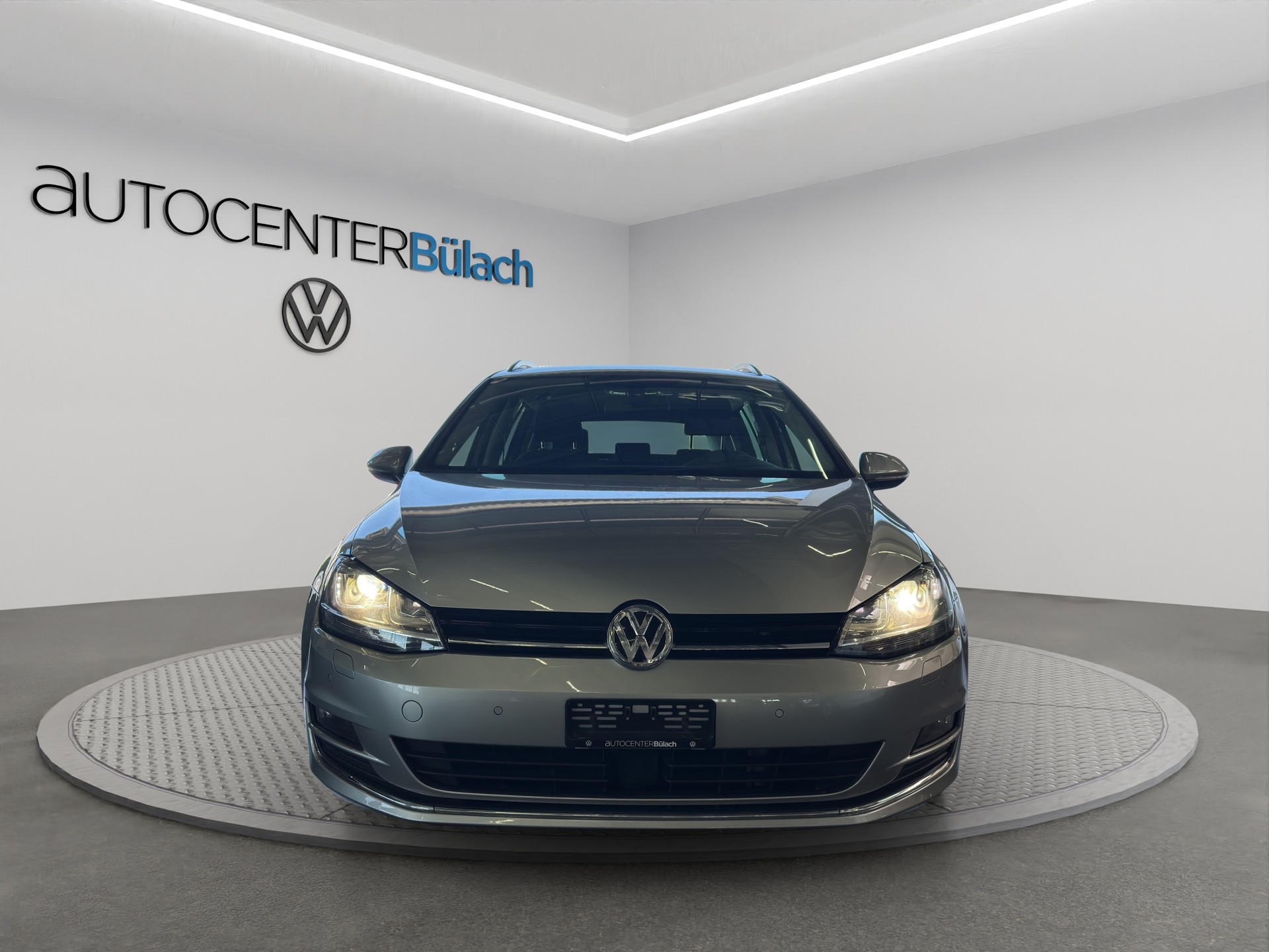 VW Golf Variant 1.4 TSI Allstar DSG-image-1
