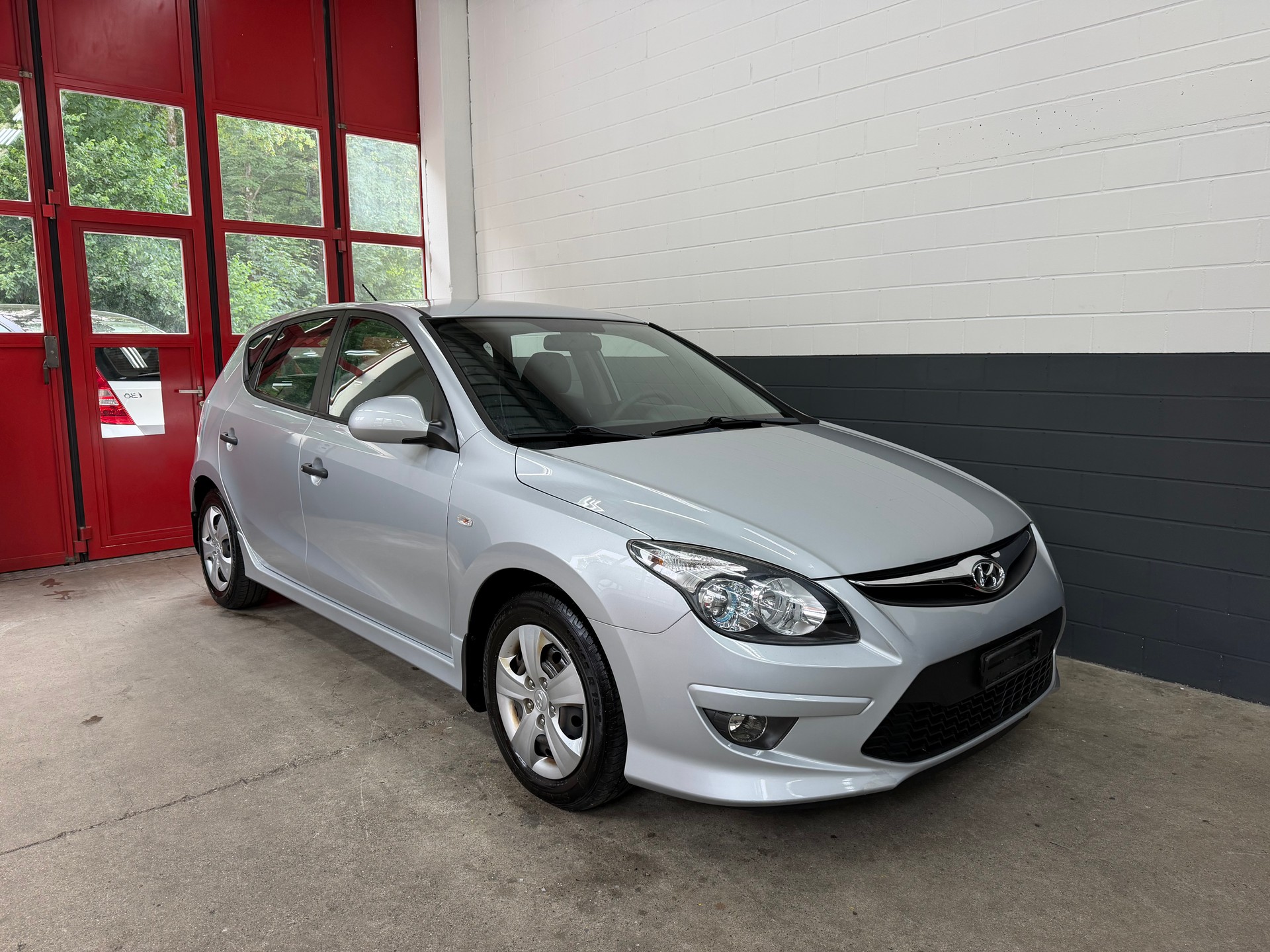 HYUNDAI i30 1.4 Comfort //NEU AB MFK!-image-0