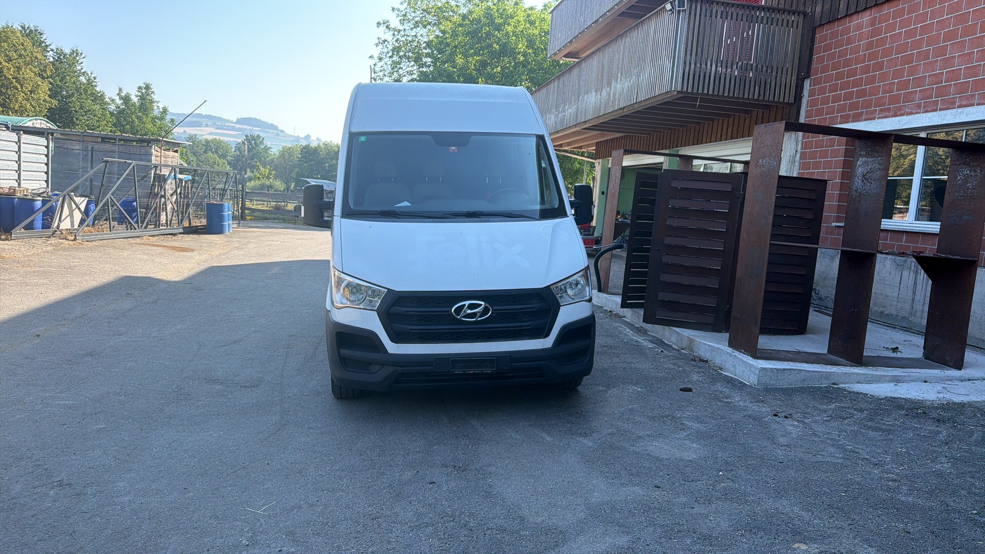 HYUNDAI H350 2.5 CRDi Amplia L1