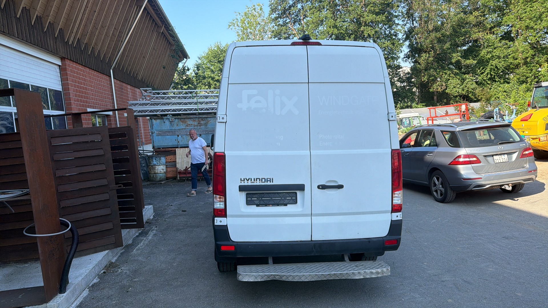 HYUNDAI H350 2.5 CRDi Amplia L1-image-3